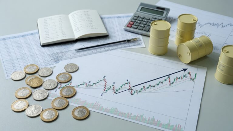 Dólar ganha força com petróleo e aversão a risco